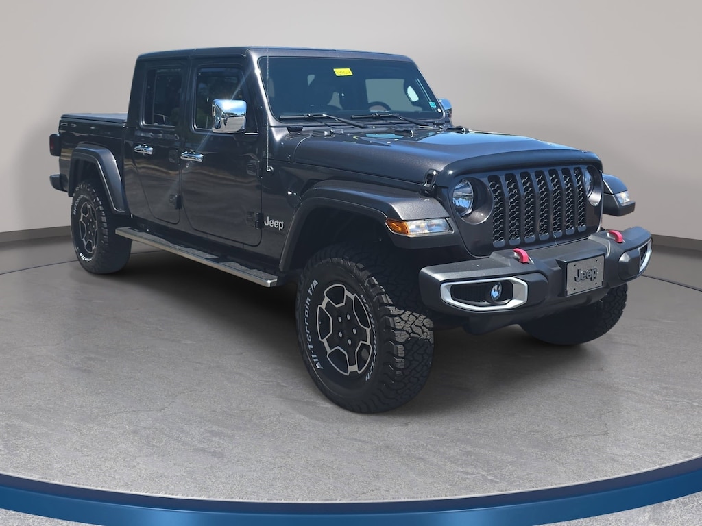 Used 2023 Jeep Gladiator Sport Truck Crew Cab