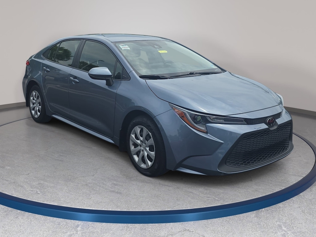 Used 2022 Toyota Corolla LE Sedan