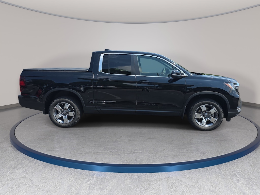 New 2026 Honda Ridgeline RTL Truck Crew Cab