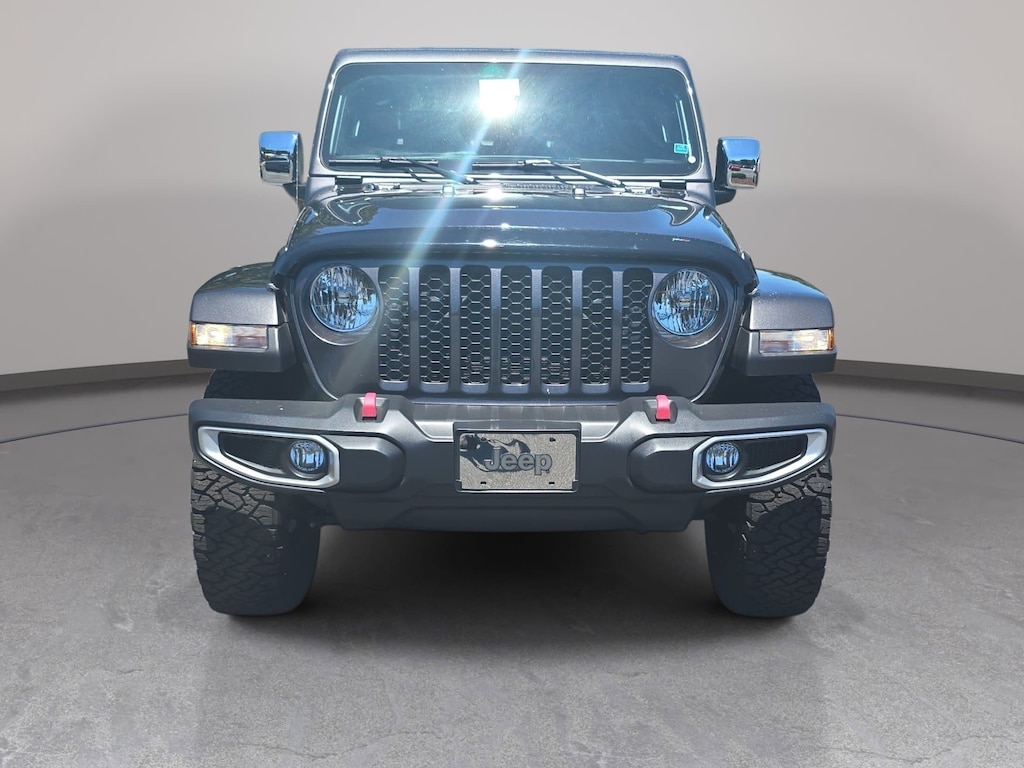 Used 2023 Jeep Gladiator Sport Truck Crew Cab