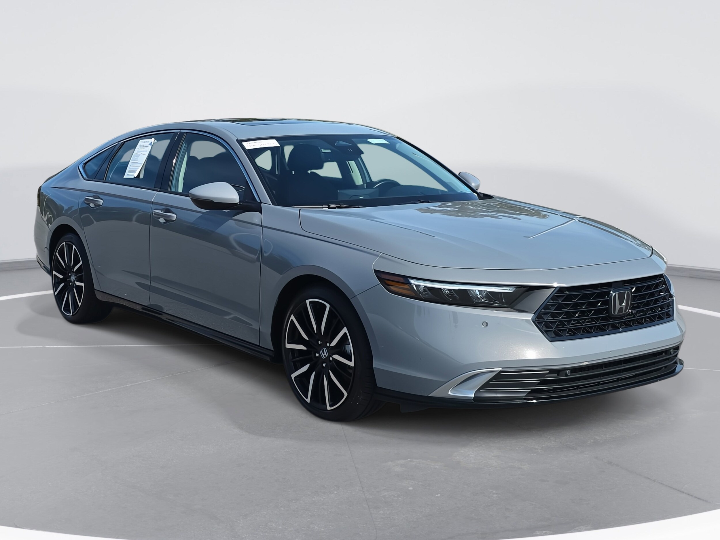 2024 Honda Accord Touring photo 3