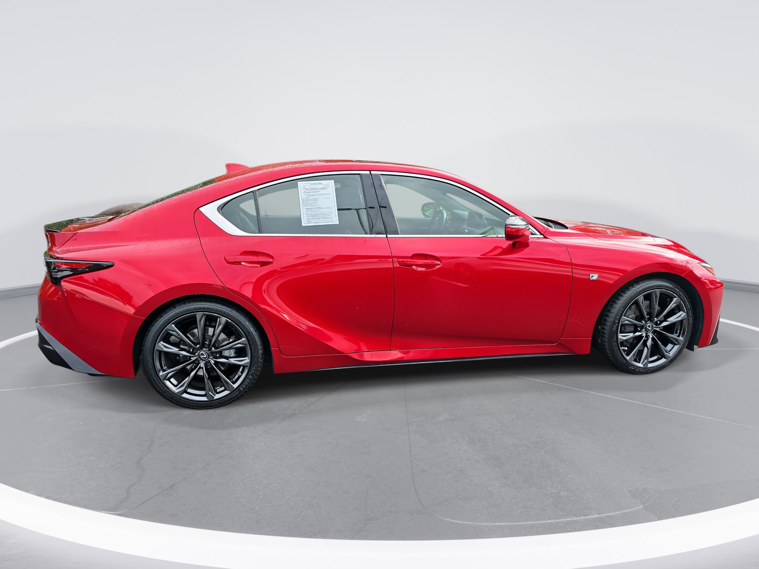 2021 Lexus IS 350 F SPORT photo 4