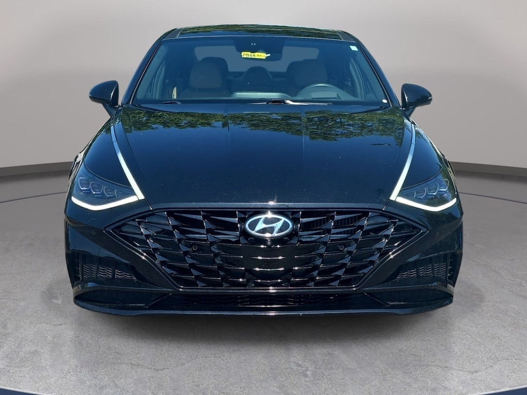 Used 2021 Hyundai Sonata Limited Sedan