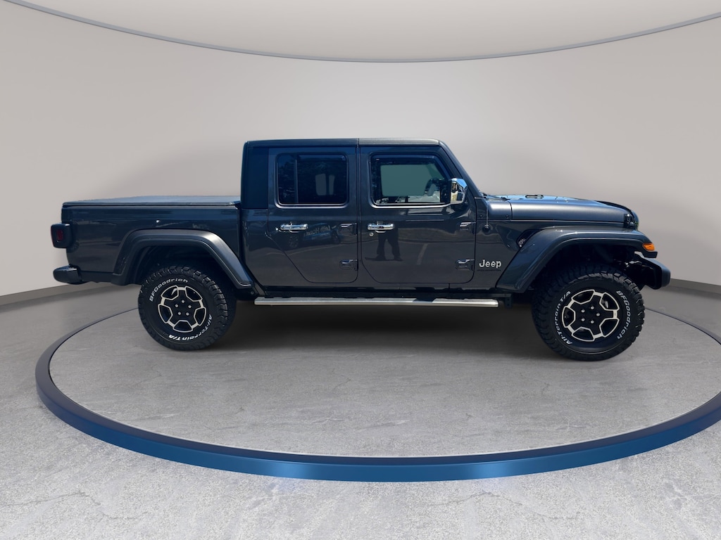 Used 2023 Jeep Gladiator Sport Truck Crew Cab