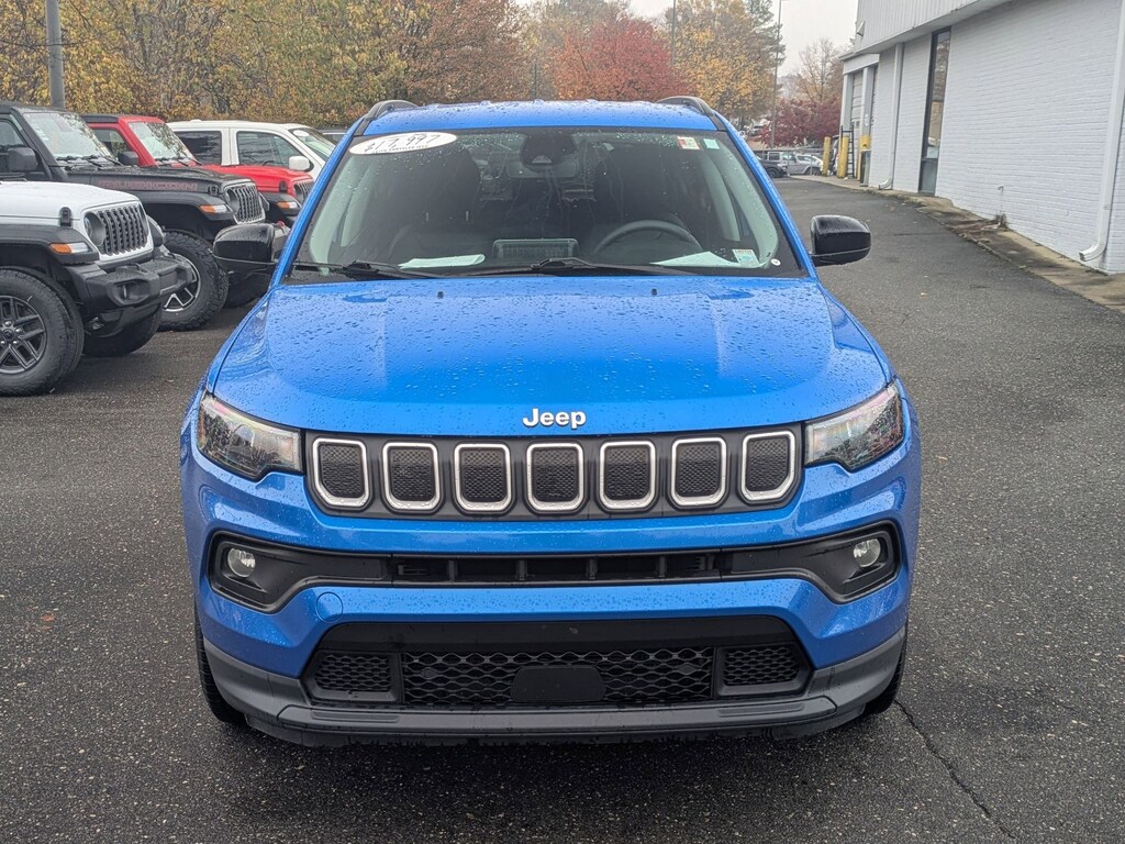 Used 2022 Jeep Compass Latitude SUV