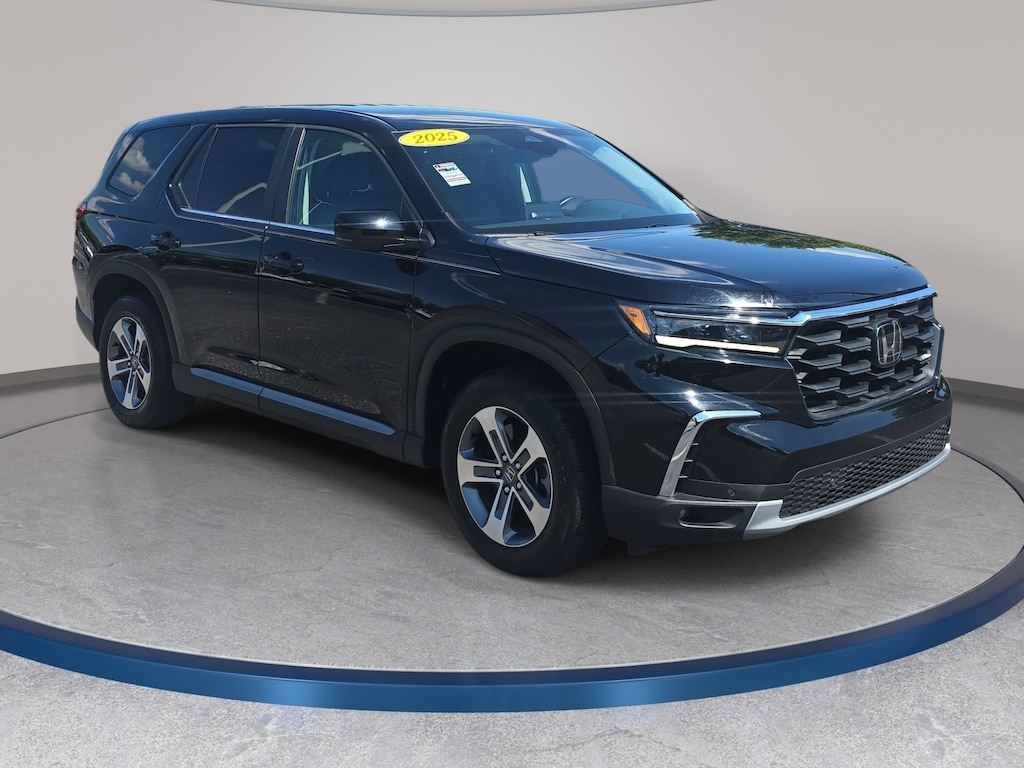Used 2025 Honda Pilot EX-L SUV
