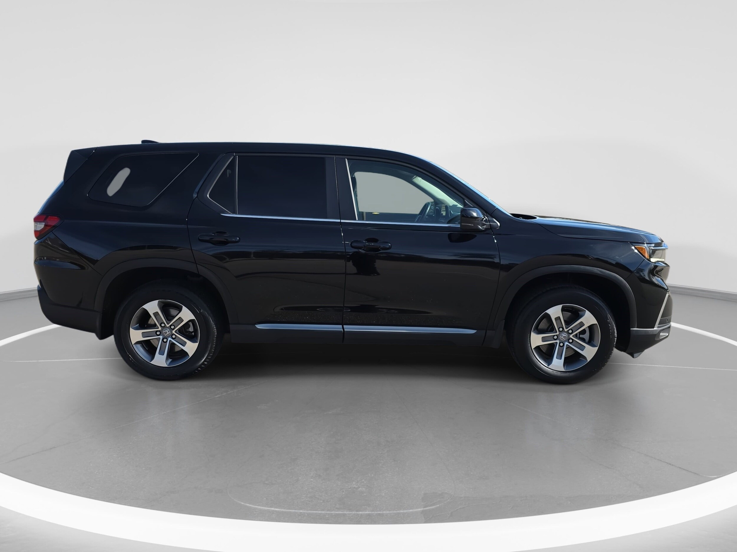 2024 Honda Pilot EX-L photo 4