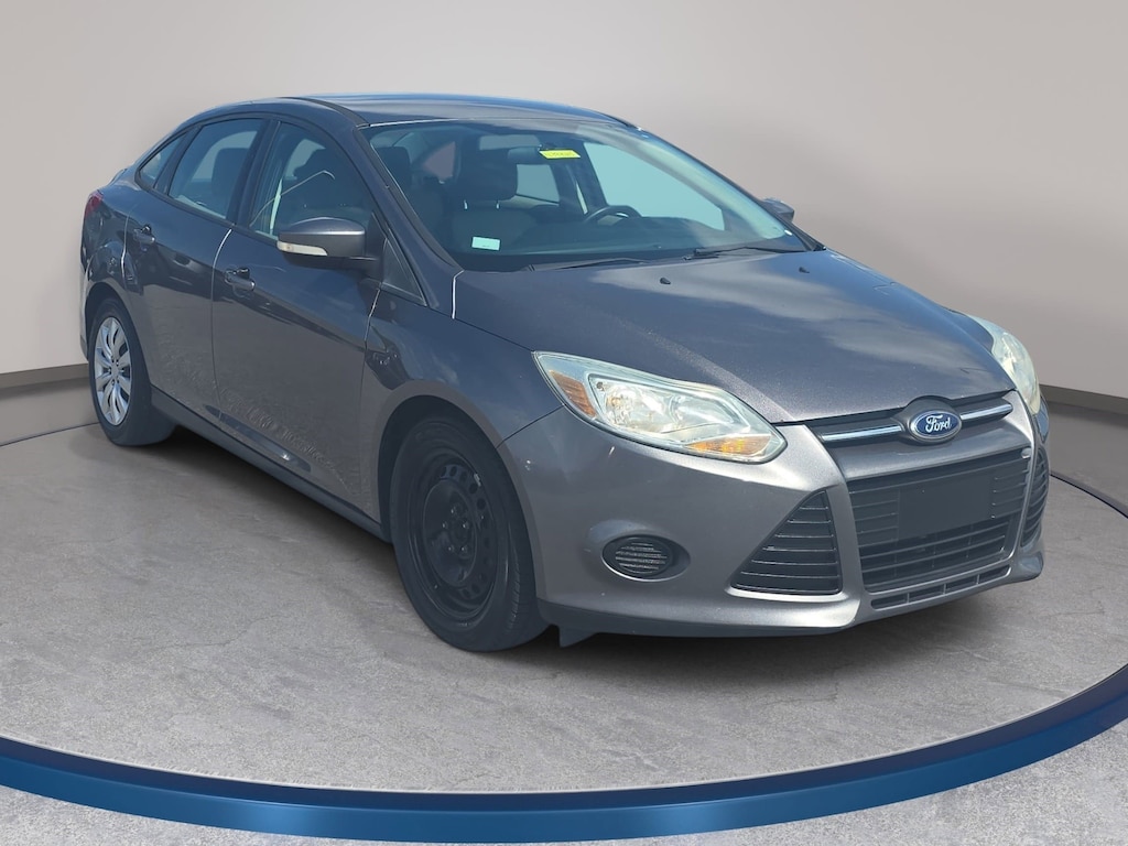 Used 2014 Ford Focus SE Sedan