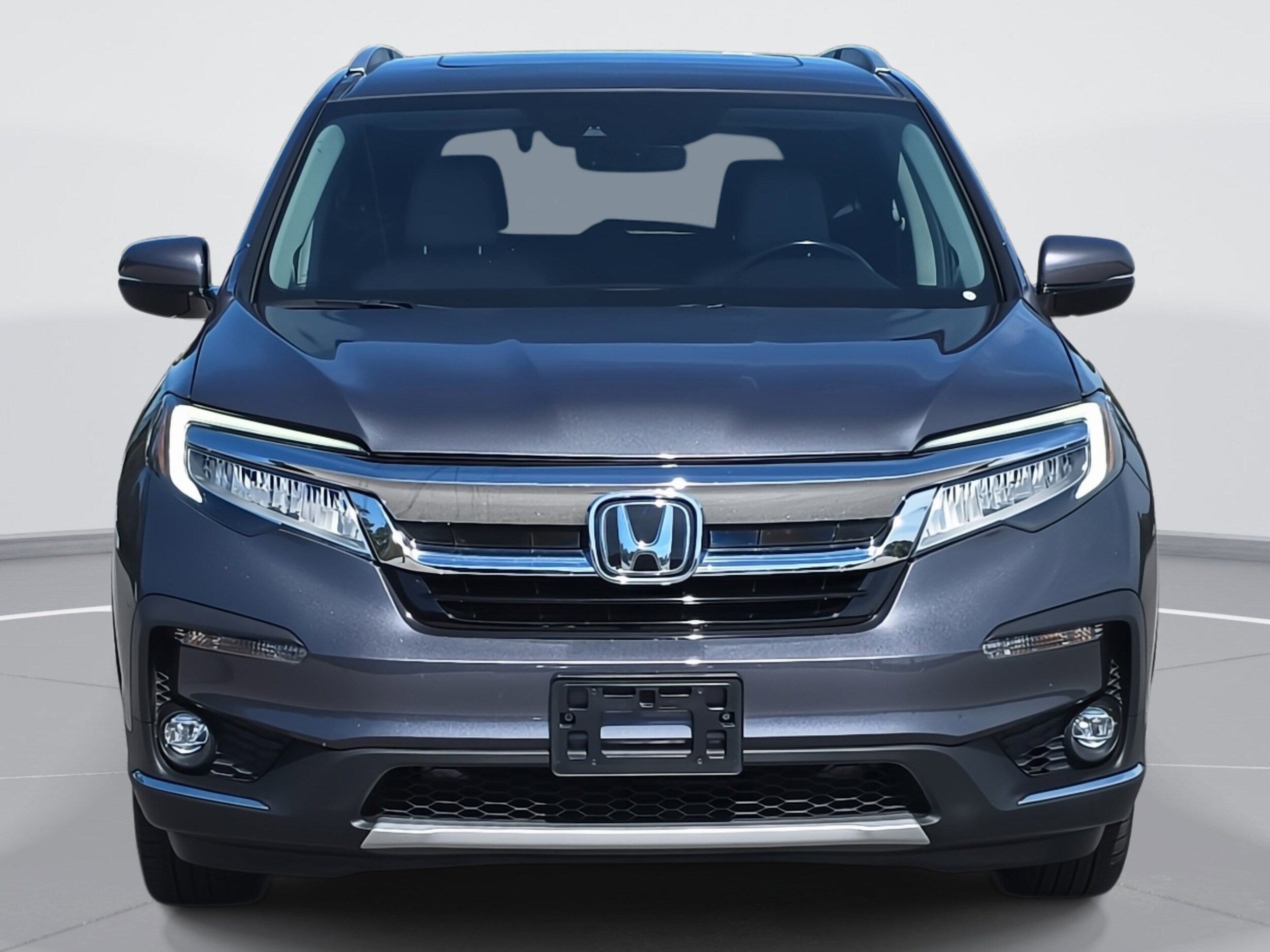 2022 Honda Pilot Touring photo 2
