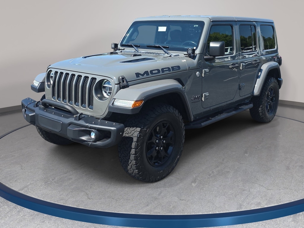 Used 2018 Jeep Wrangler Unlimited Sahara 4x4 SUV