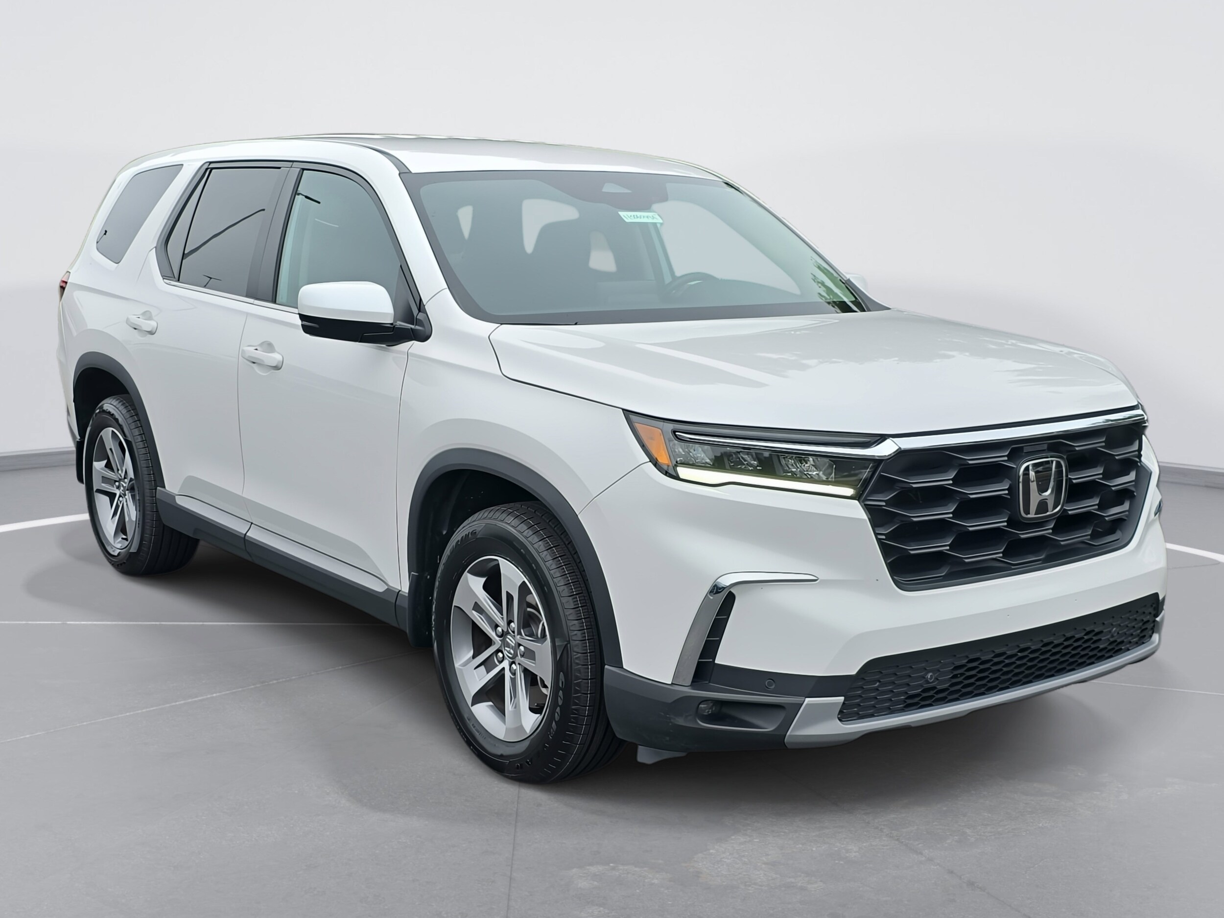 2025 Honda Pilot EX-L photo 3