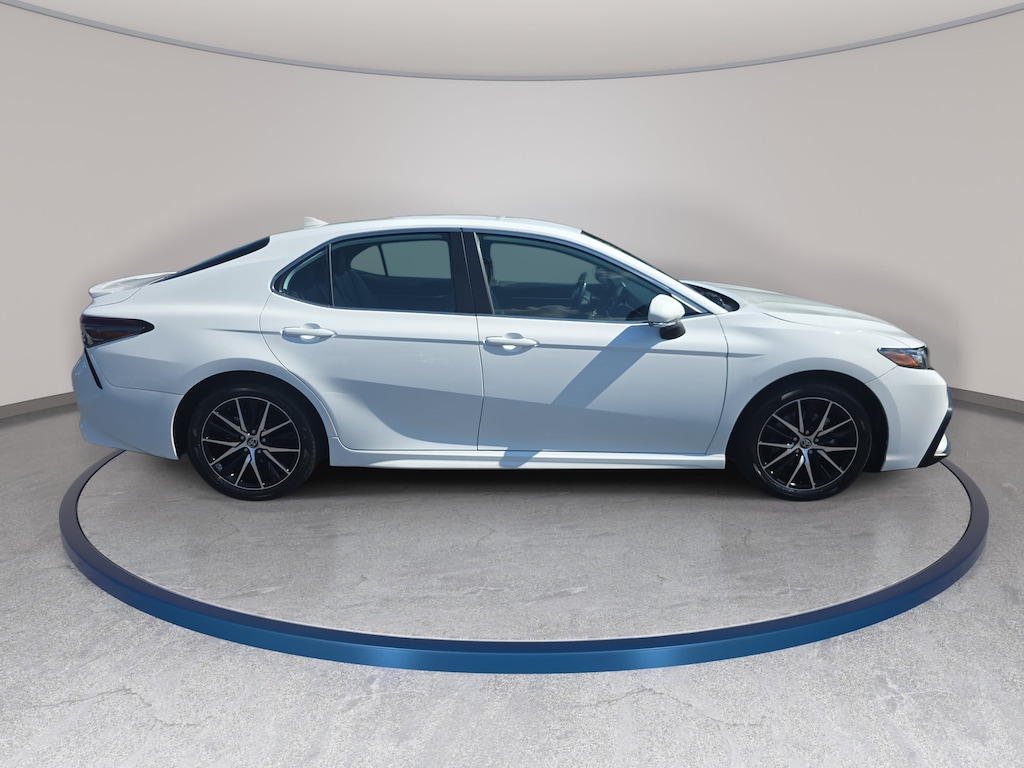 Used 2024 Toyota Camry SE Sedan