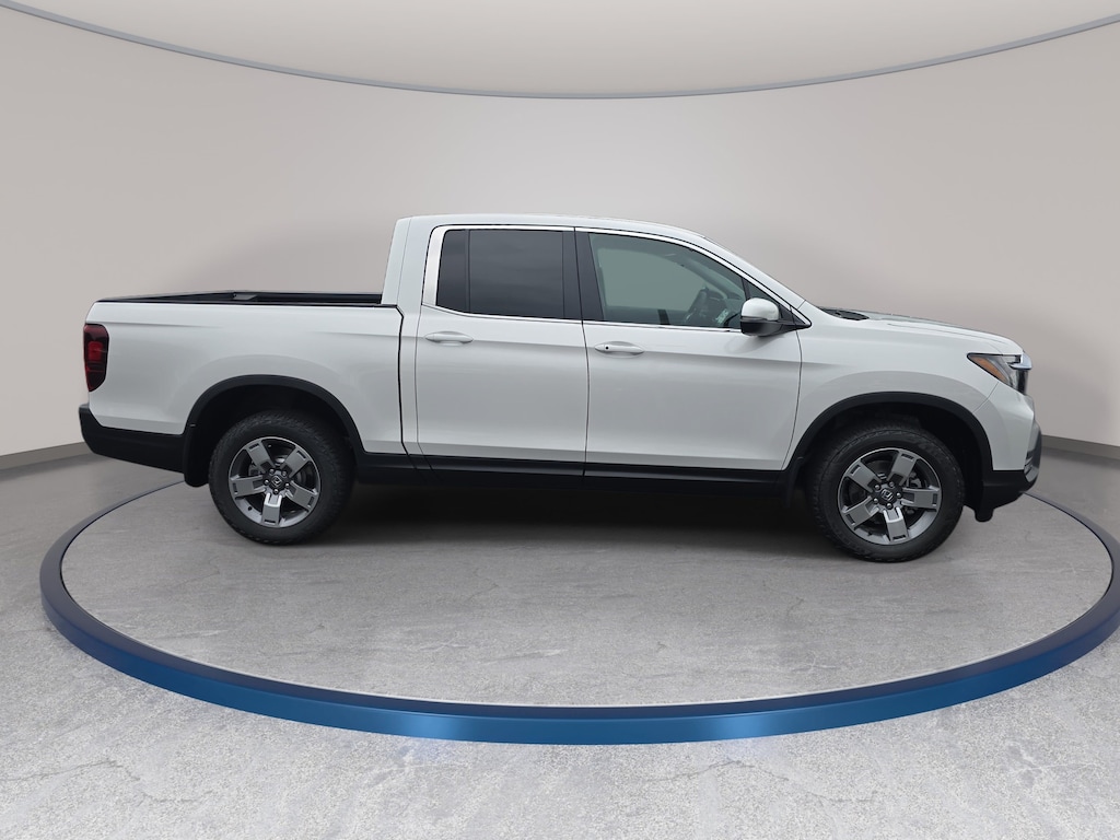 New 2026 Honda Ridgeline RTL Truck Crew Cab
