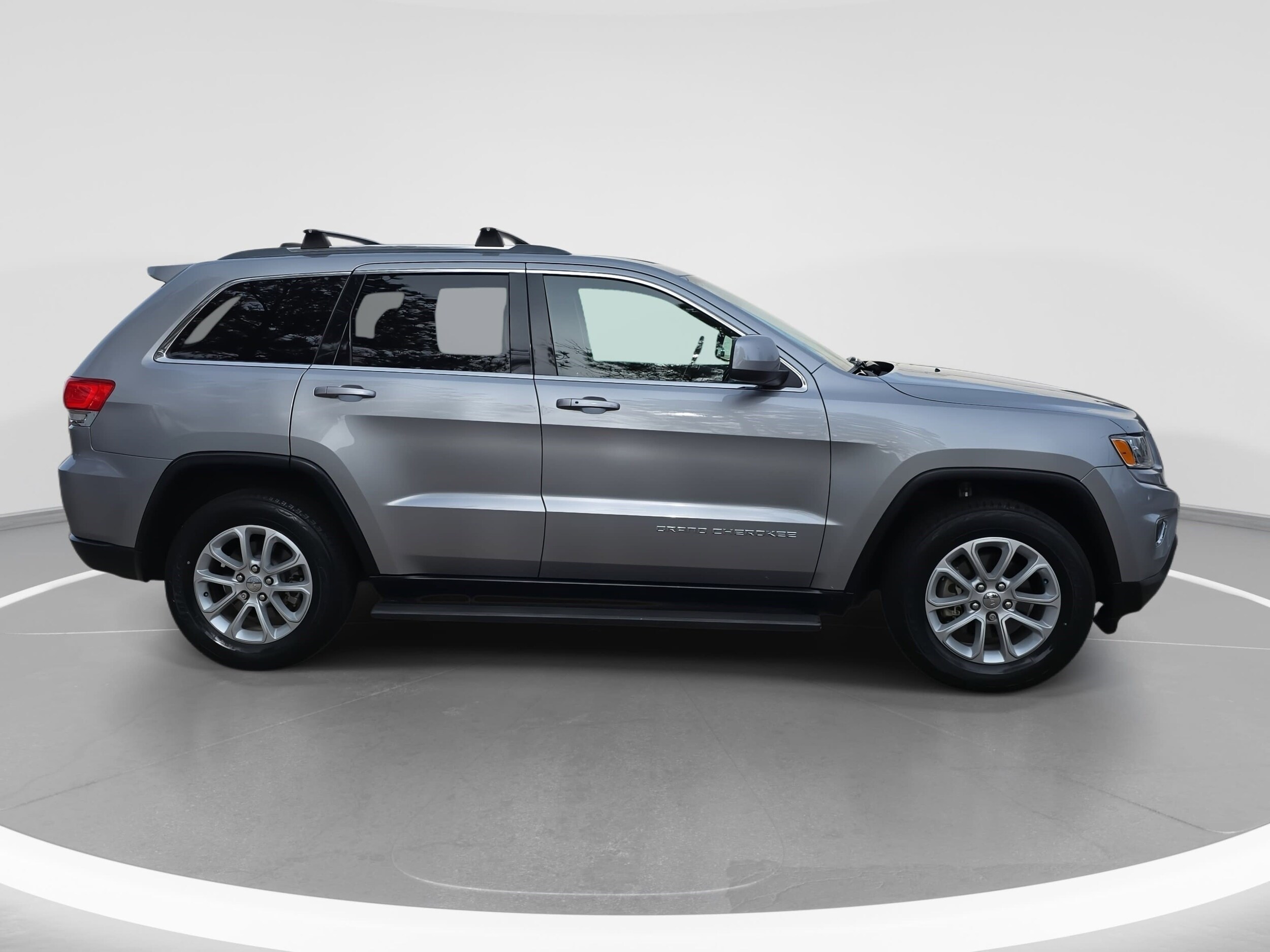 2016 Jeep Grand Cherokee Laredo photo 4