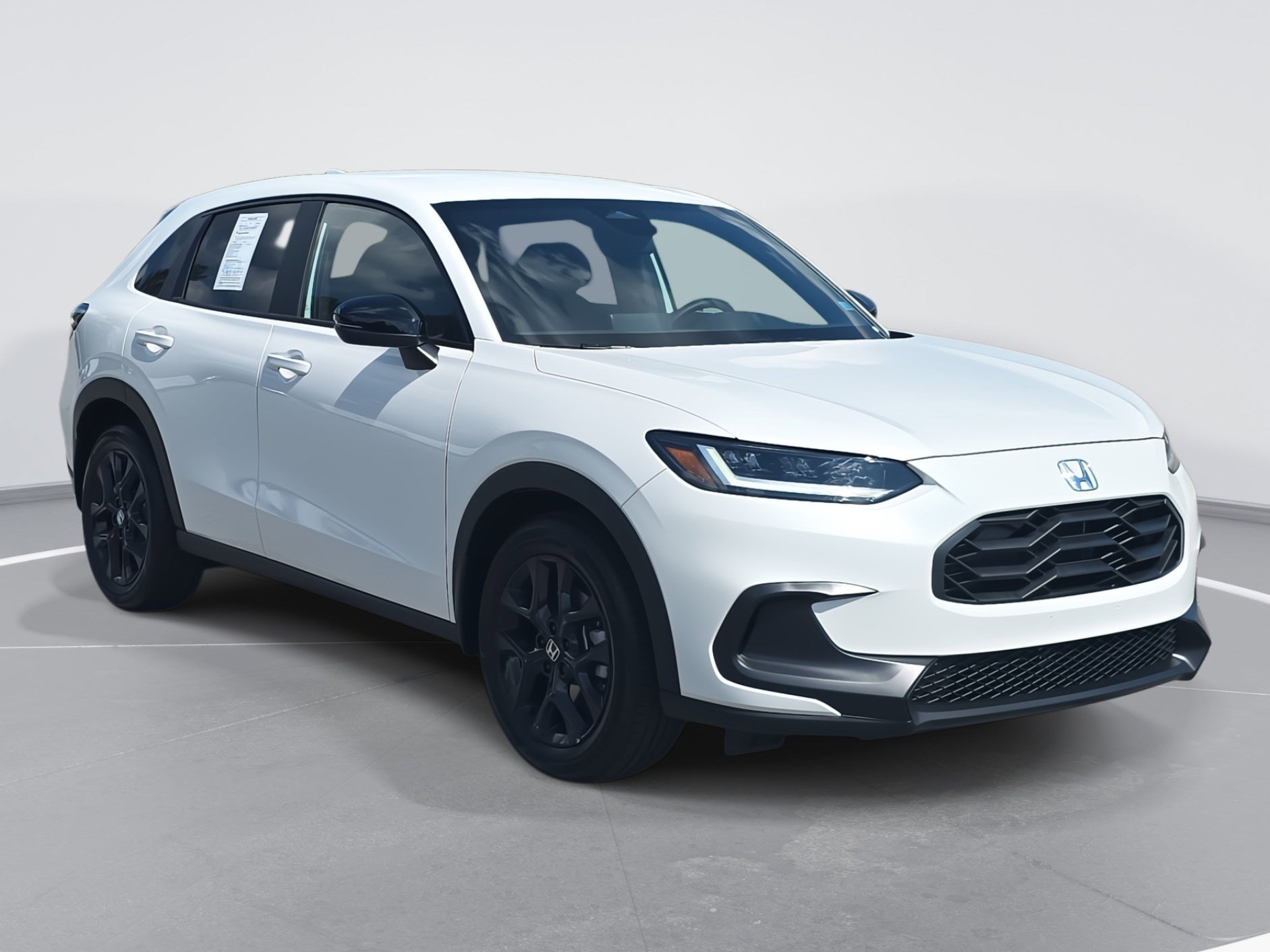 2025 Honda HR-V Sport photo 2