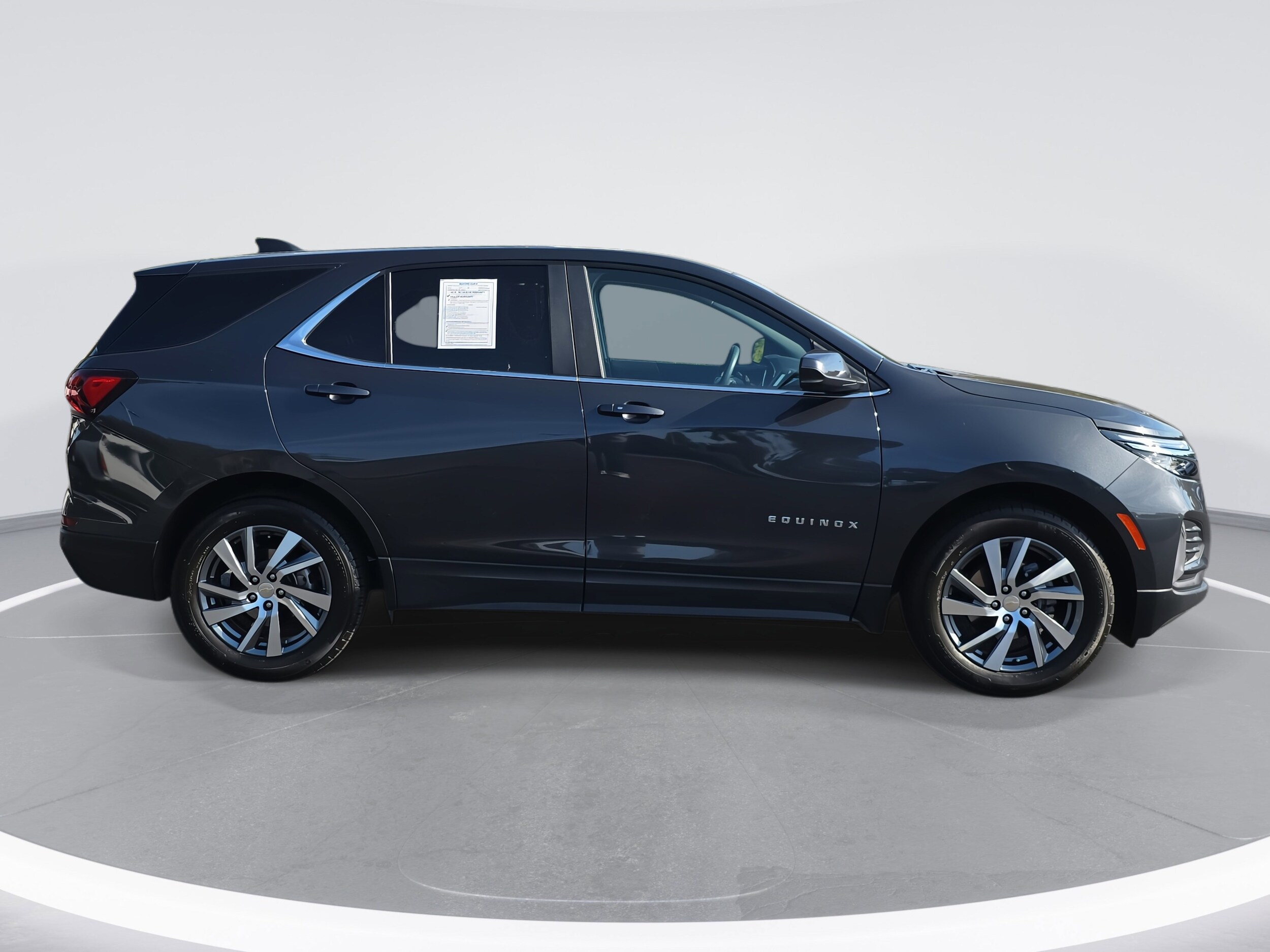 2023 Chevrolet Equinox photo 4