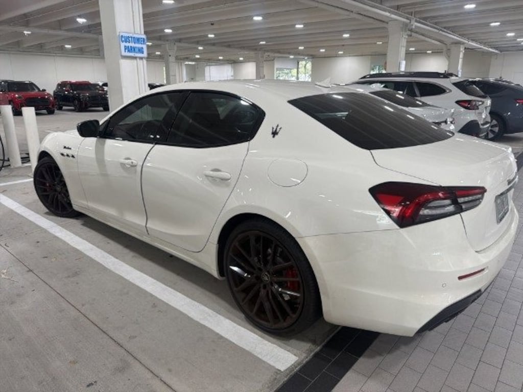 Used 2023 Maserati Ghibli Modena Sedan