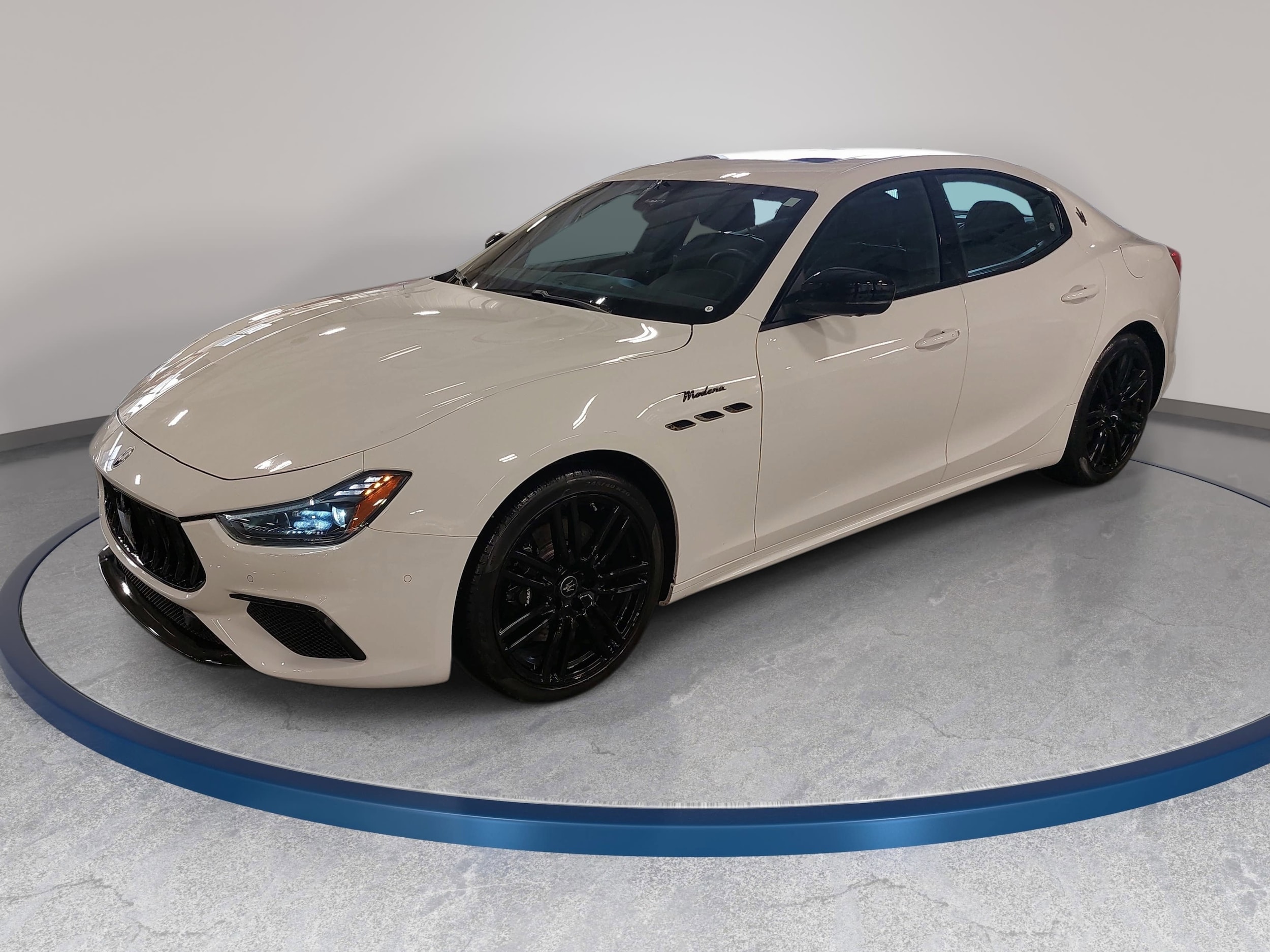 2023 Maserati Ghibli Modena's photo