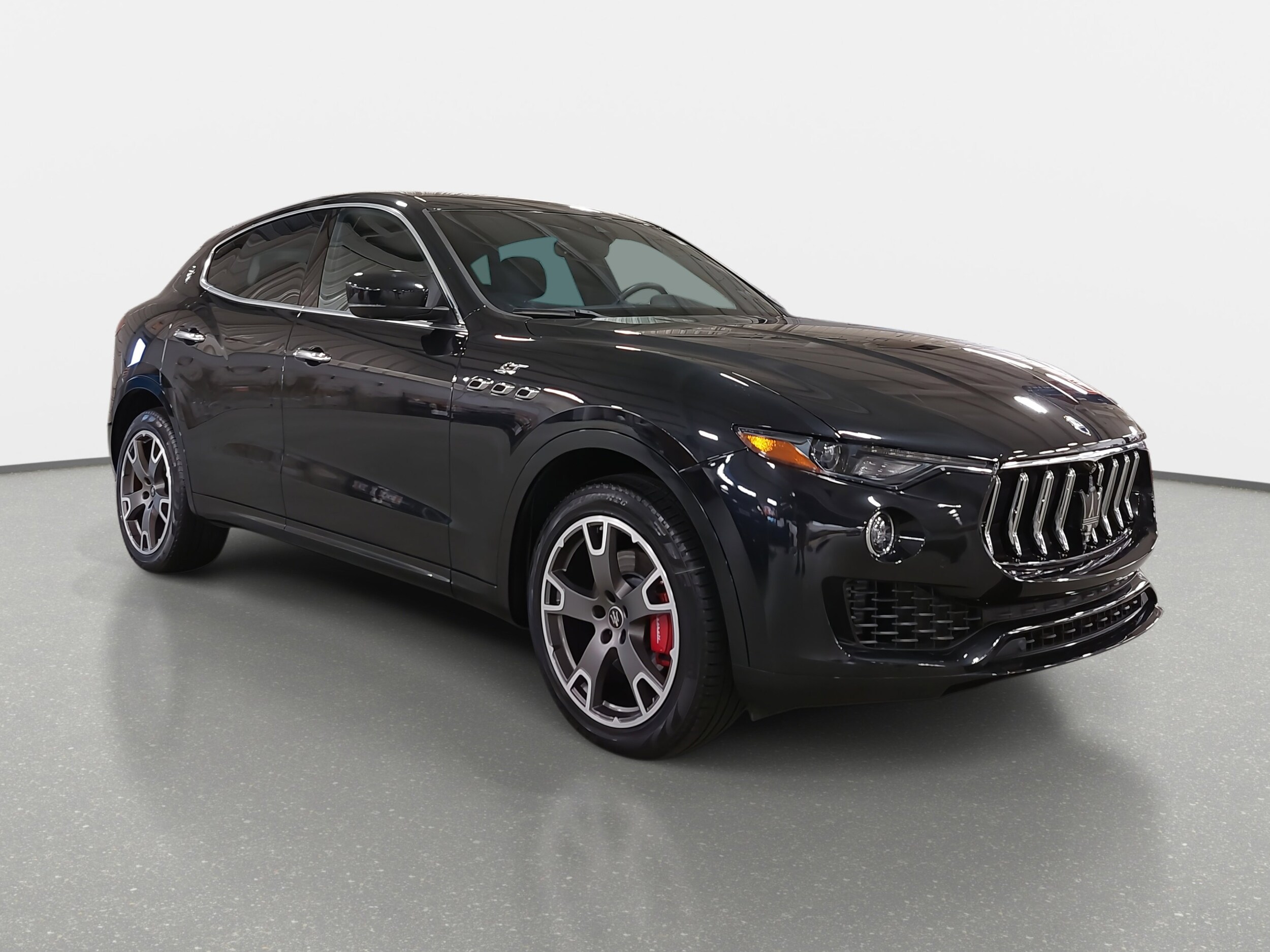 2023 Maserati Levante Base GT photo 2