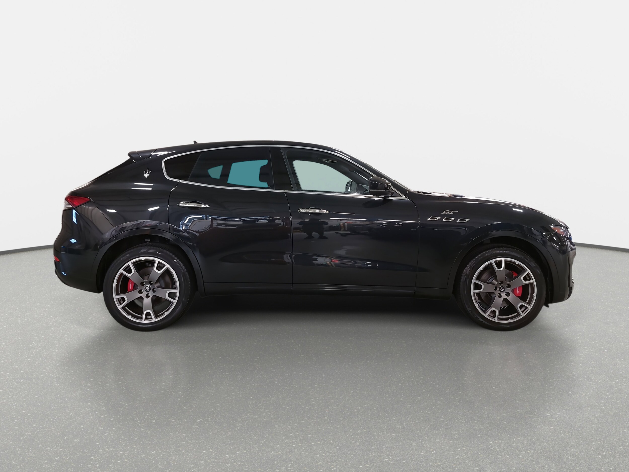 2023 Maserati Levante Base GT photo 3