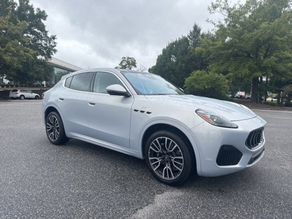 New 2023 Maserati Grecale GT SUV