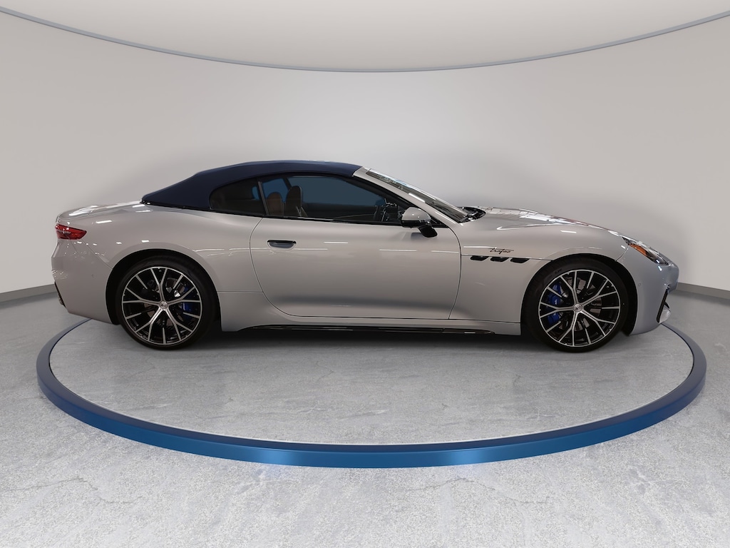 New 2026 Maserati GranCabrio Trofeo Convertible