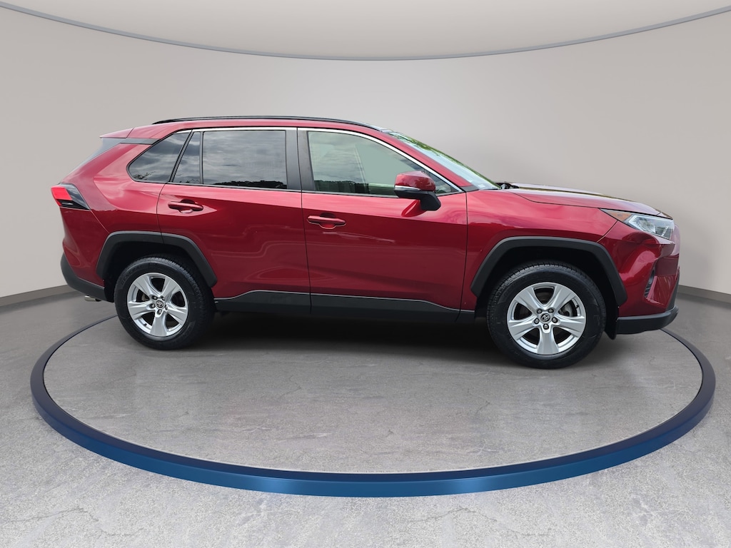 Used 2020 Toyota RAV4 XLE SUV