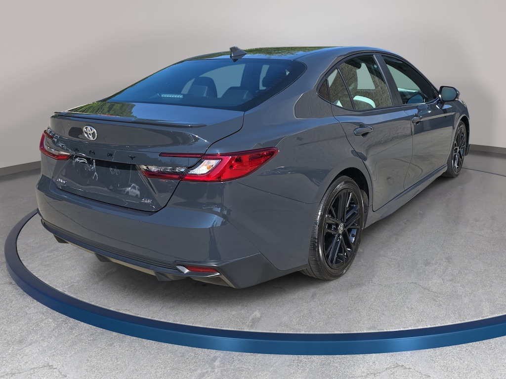 Used 2025 Toyota Camry SE Sedan