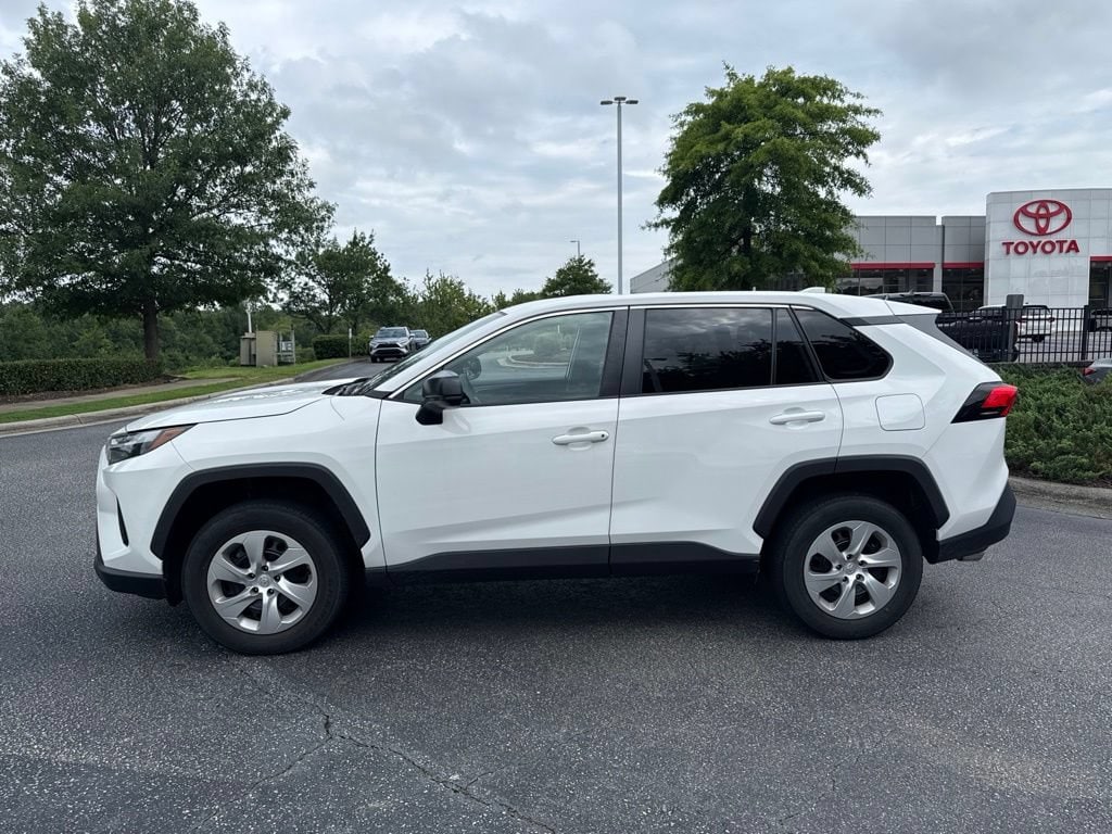 Used 2023 Toyota RAV4 LE SUV