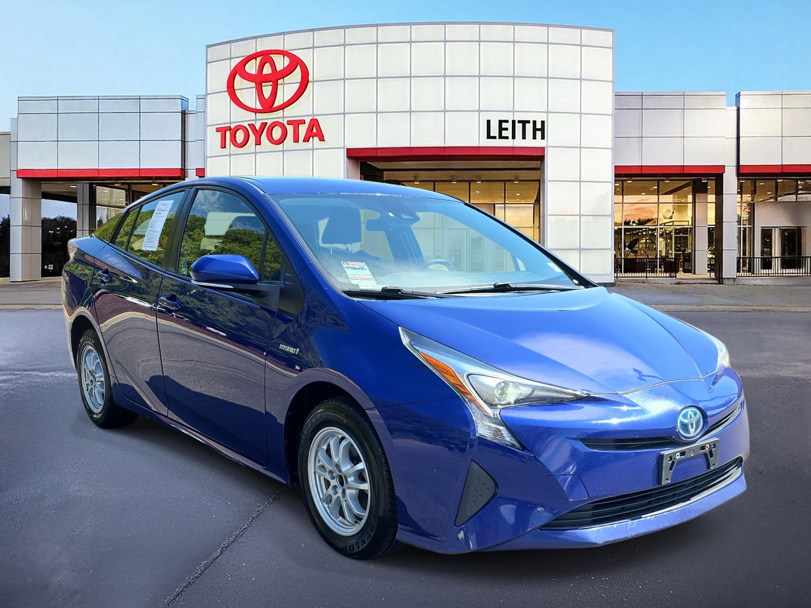 2017 Toyota Prius Two photo 3