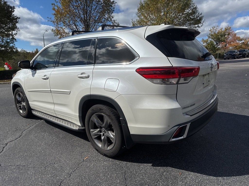 Used 2019 Toyota Highlander Limited Platinum V6 SUV