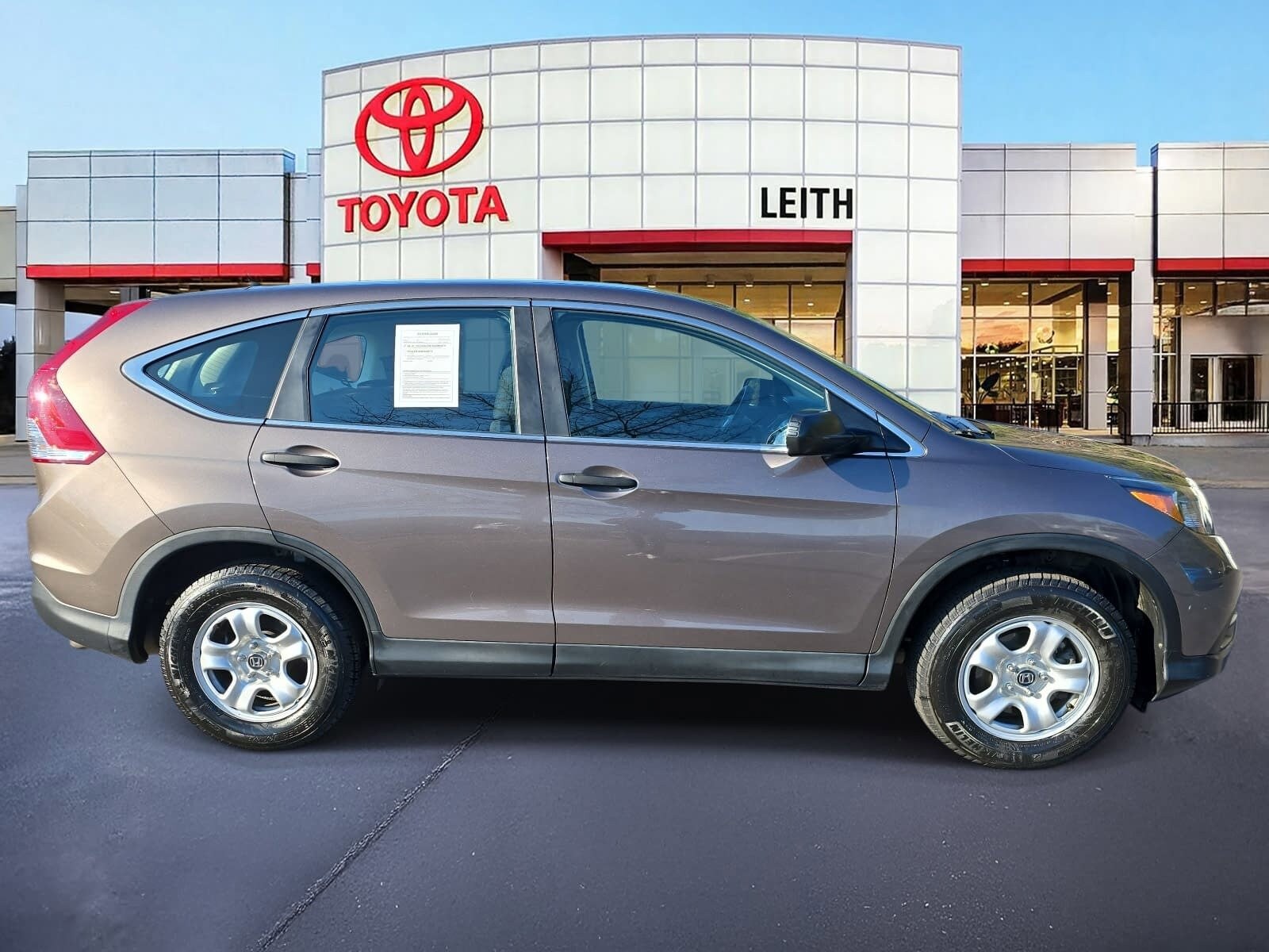 2014 Honda CR-V LX photo 4