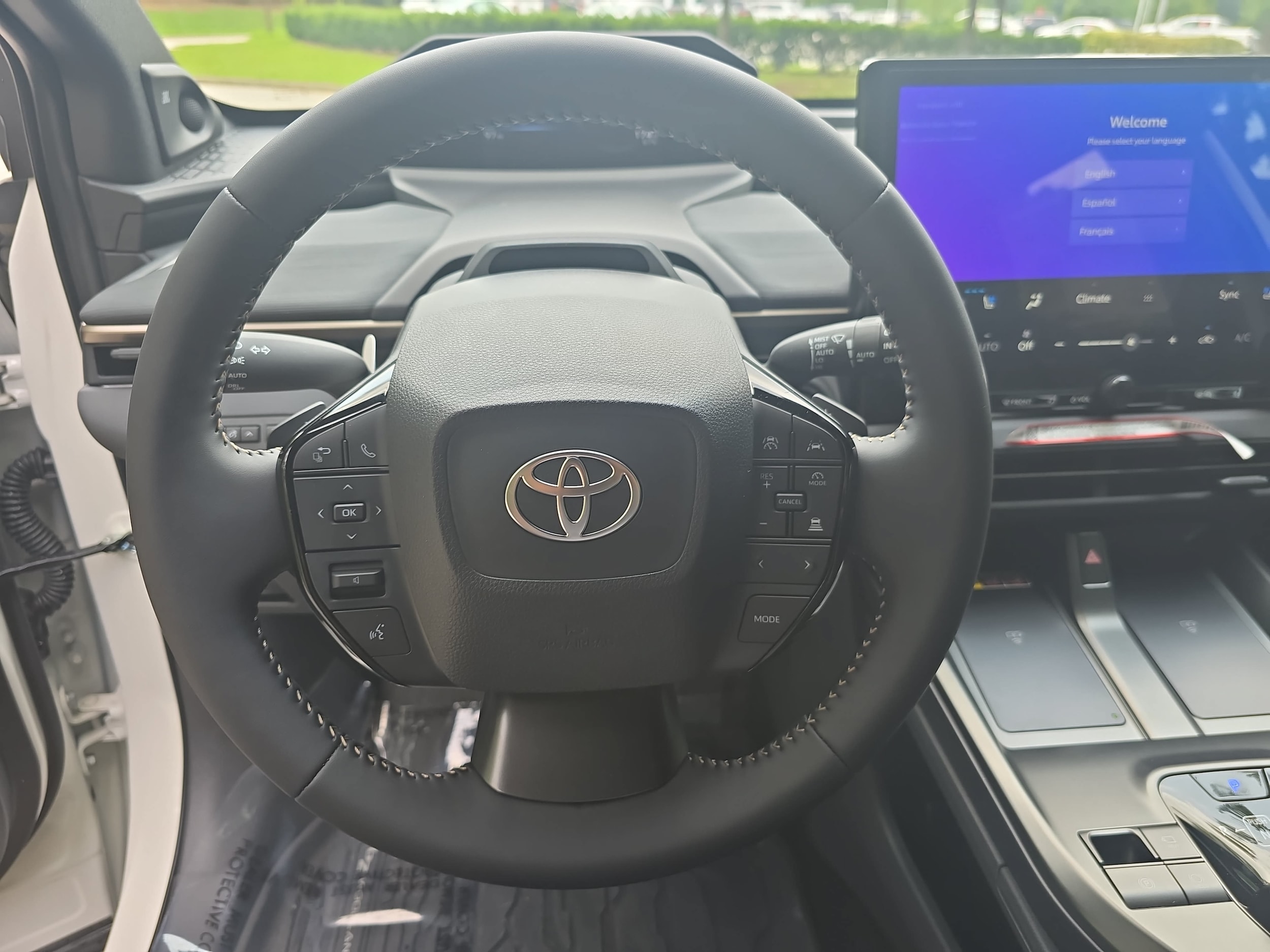 2026 Toyota bZ Woodland Woodland Premium - Photo 16