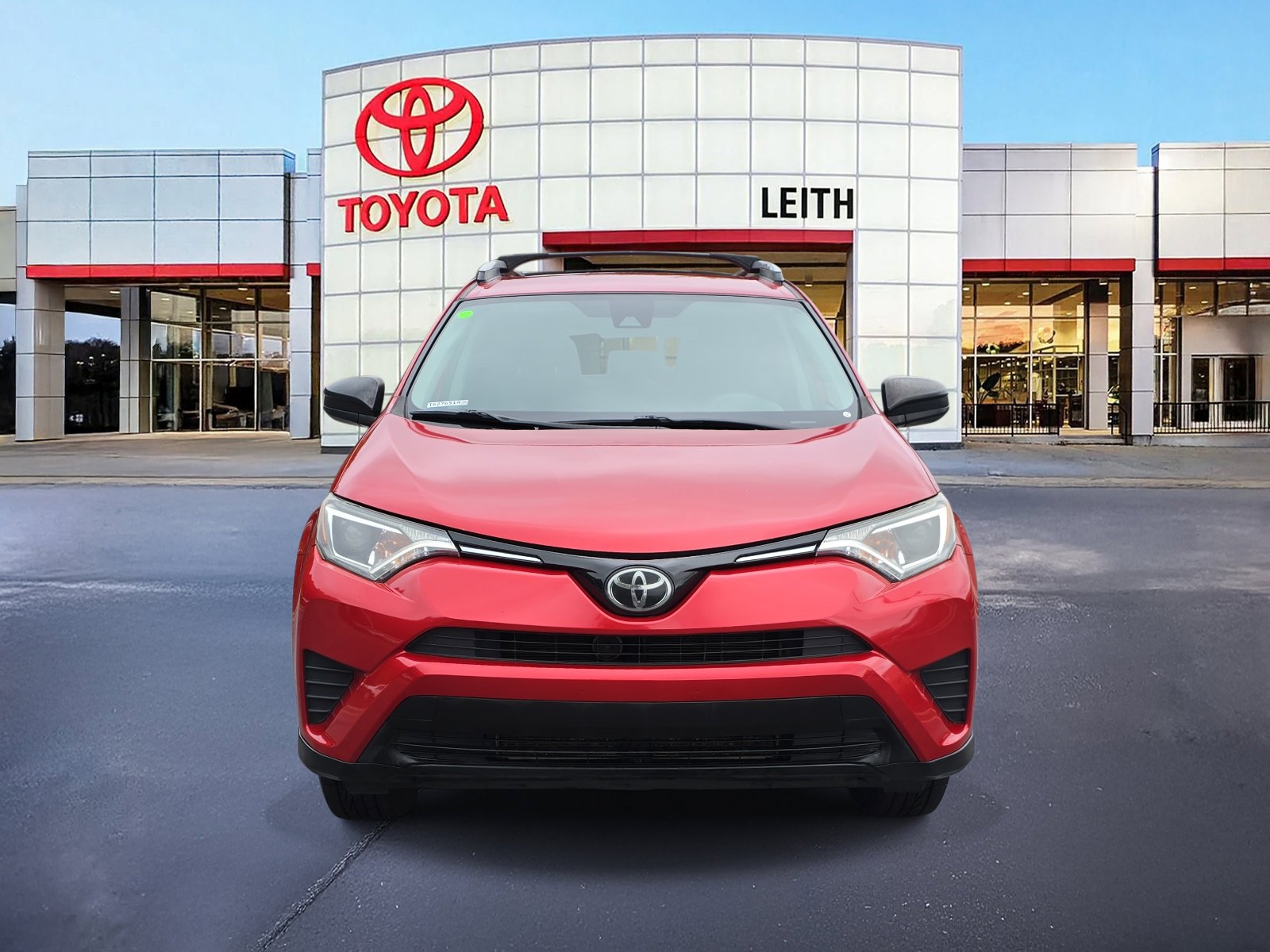 2017 Toyota RAV4 LE photo 2