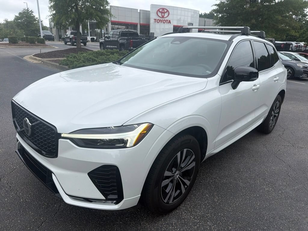 Used 2024 Volvo XC60 B5 Core Dark SUV