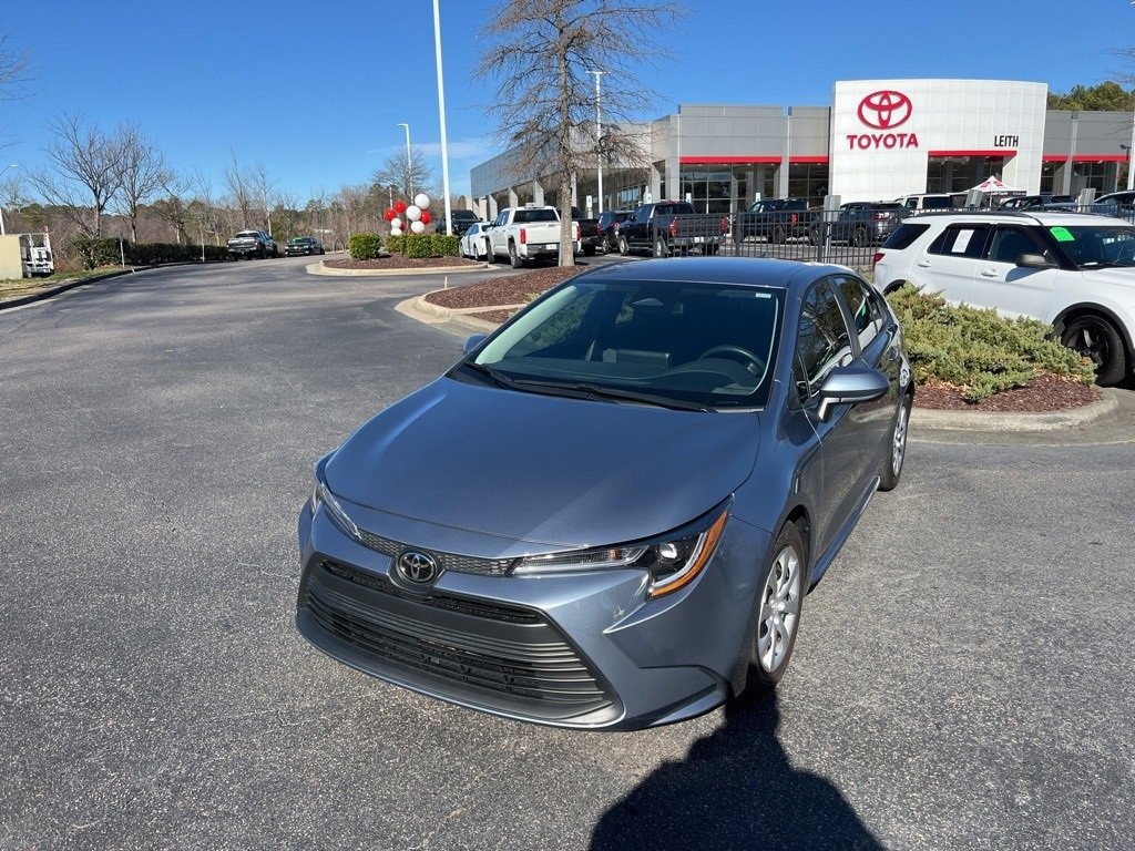 Used 2025 Toyota Corolla LE Sedan