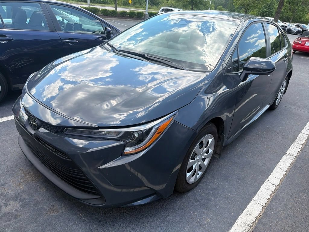 Used 2025 Toyota Corolla LE Sedan