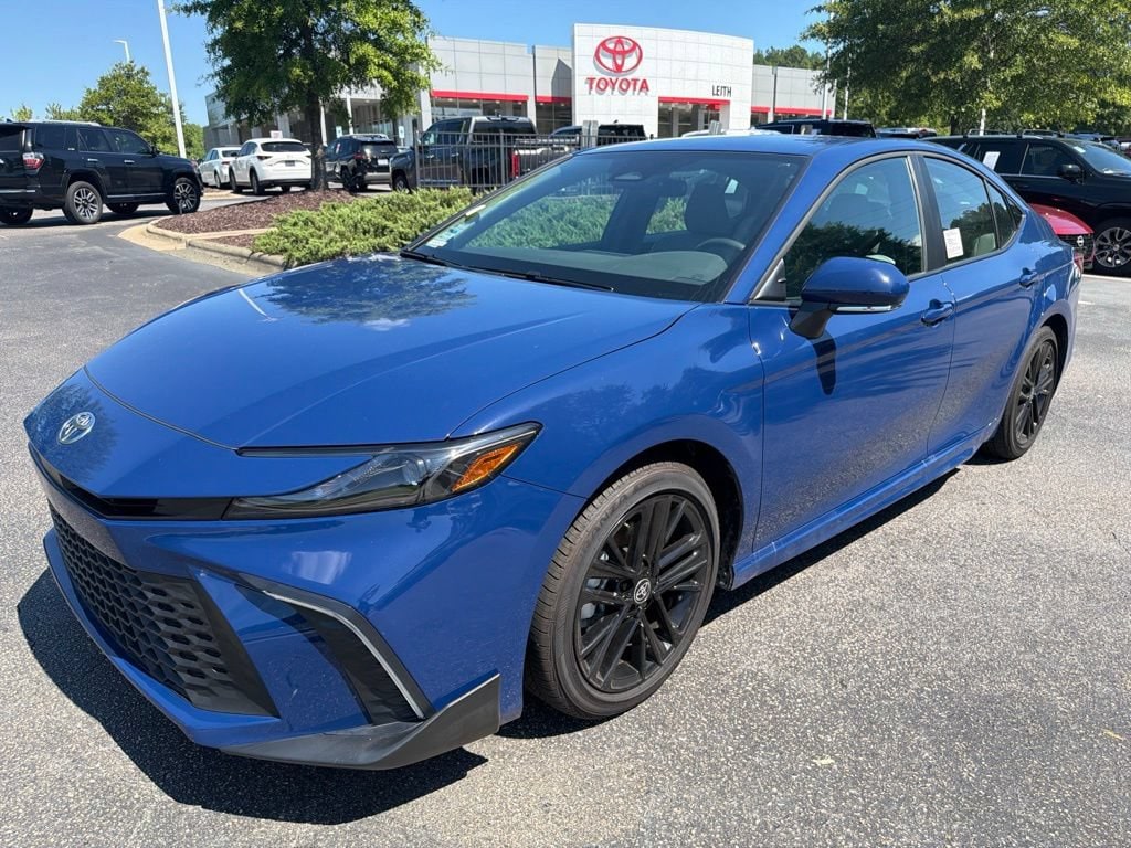 Used 2026 Toyota Camry SE Sedan