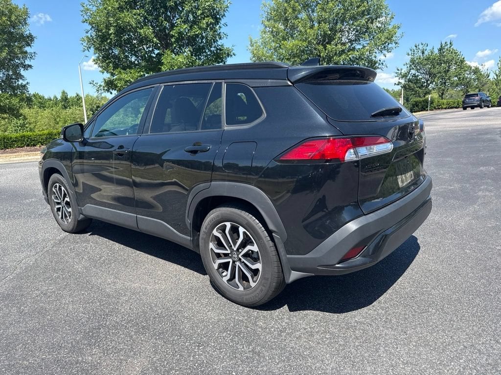 Used 2023 Toyota Corolla Cross Hybrid SE SUV