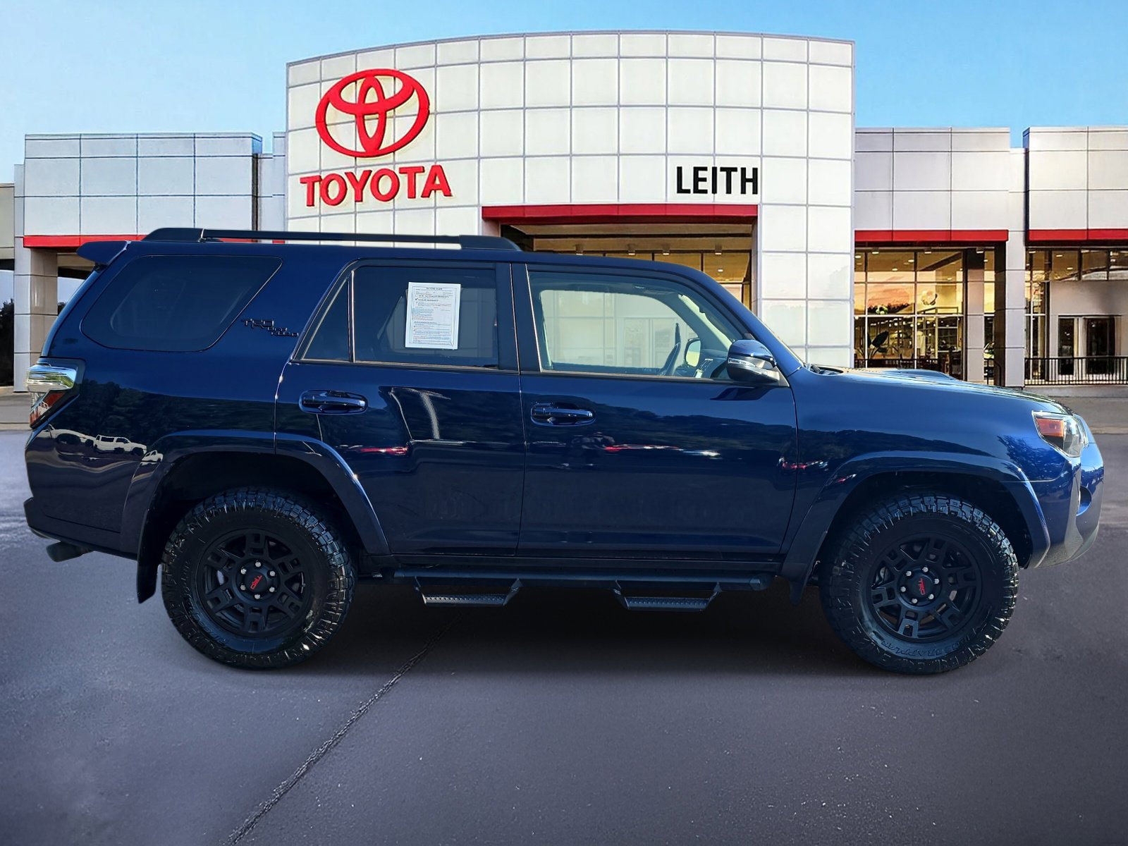 2022 Toyota 4Runner TRD Premium photo 4