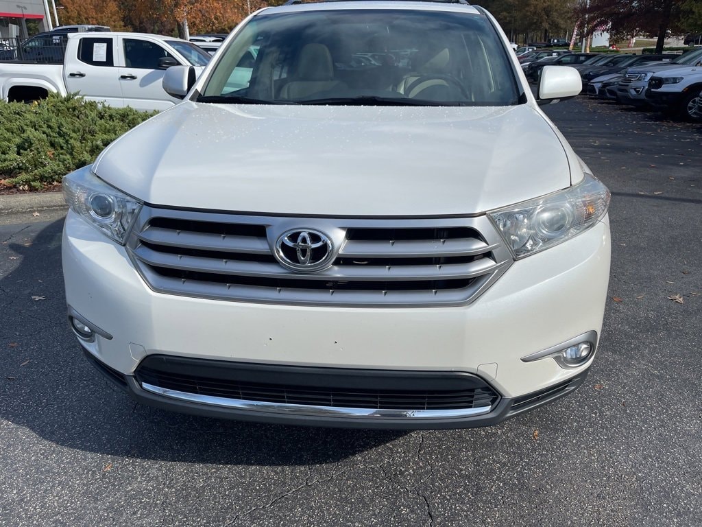 Used 2012 Toyota Highlander Limited V6 AWD SUV
