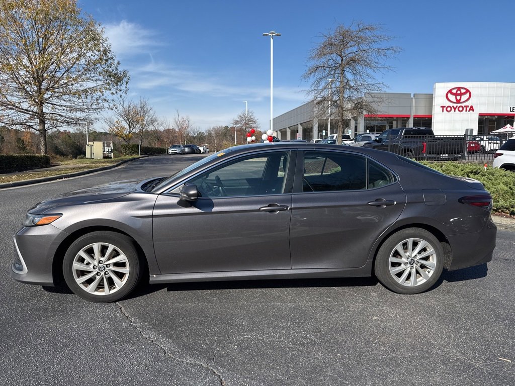 2023 Toyota Camry LE photo 2