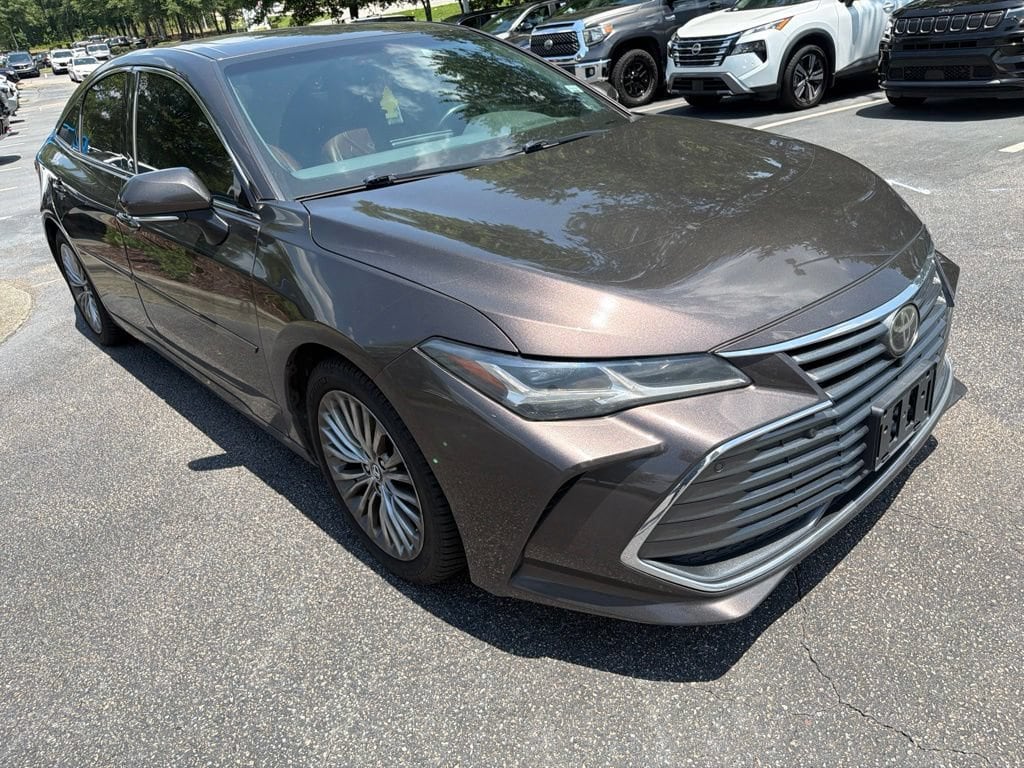 Used 2019 Toyota Avalon Limited Sedan