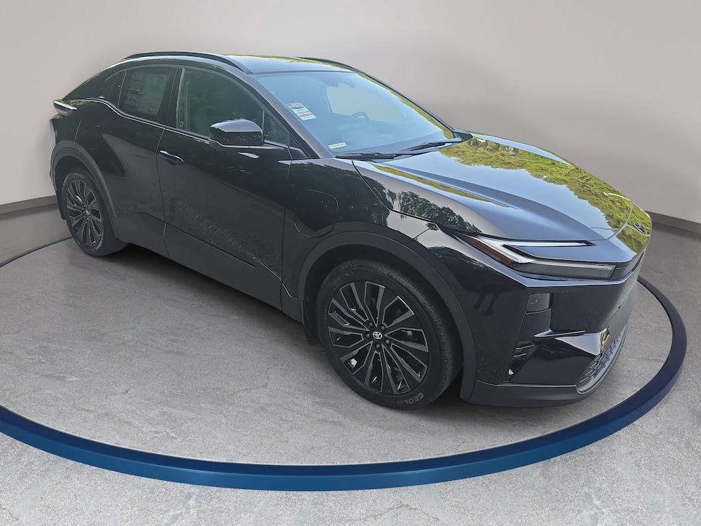 New 2026 Toyota C-HR XSE SUV