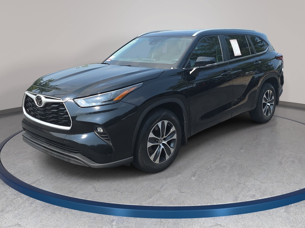 Certified 2024 Toyota Highlander LE SUV