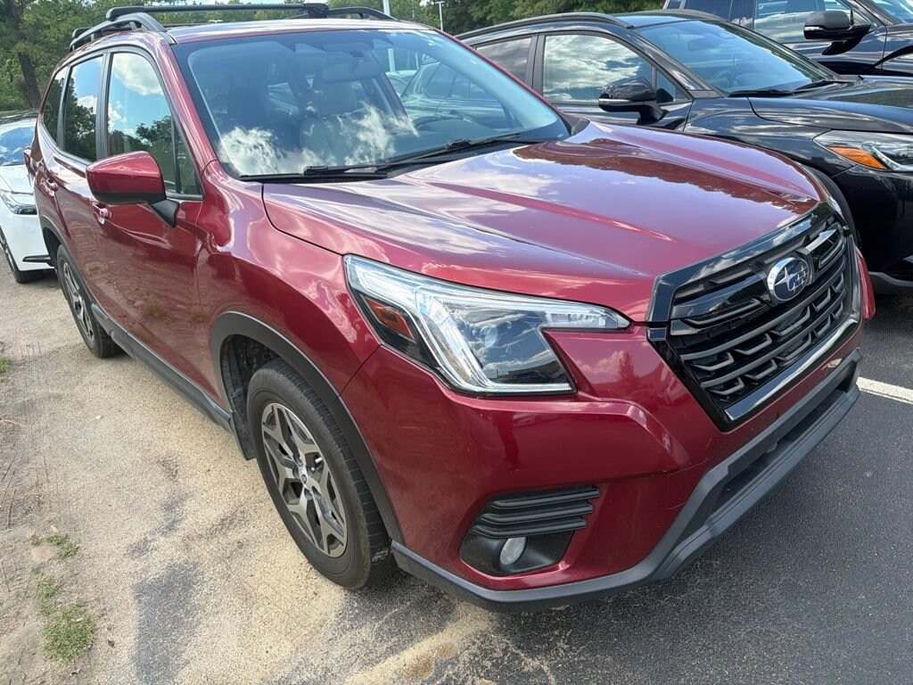 Used 2023 Subaru Forester Premium SUV