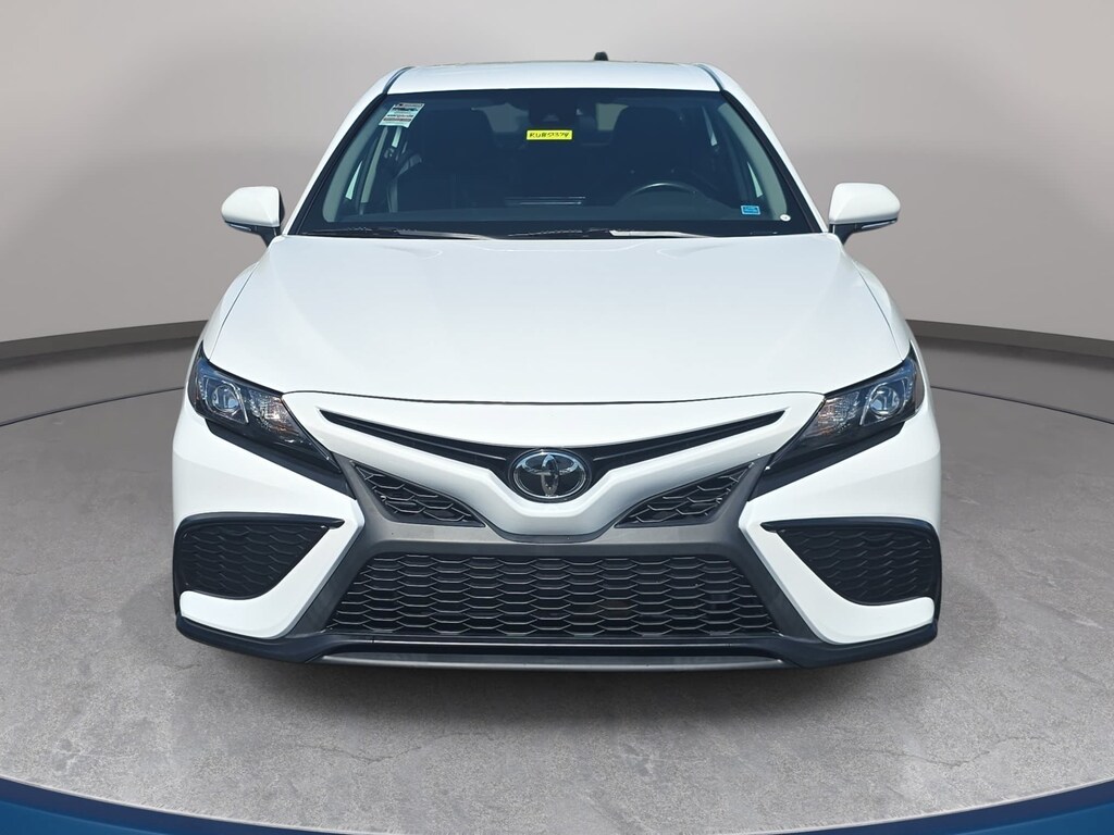 Used 2024 Toyota Camry SE Sedan