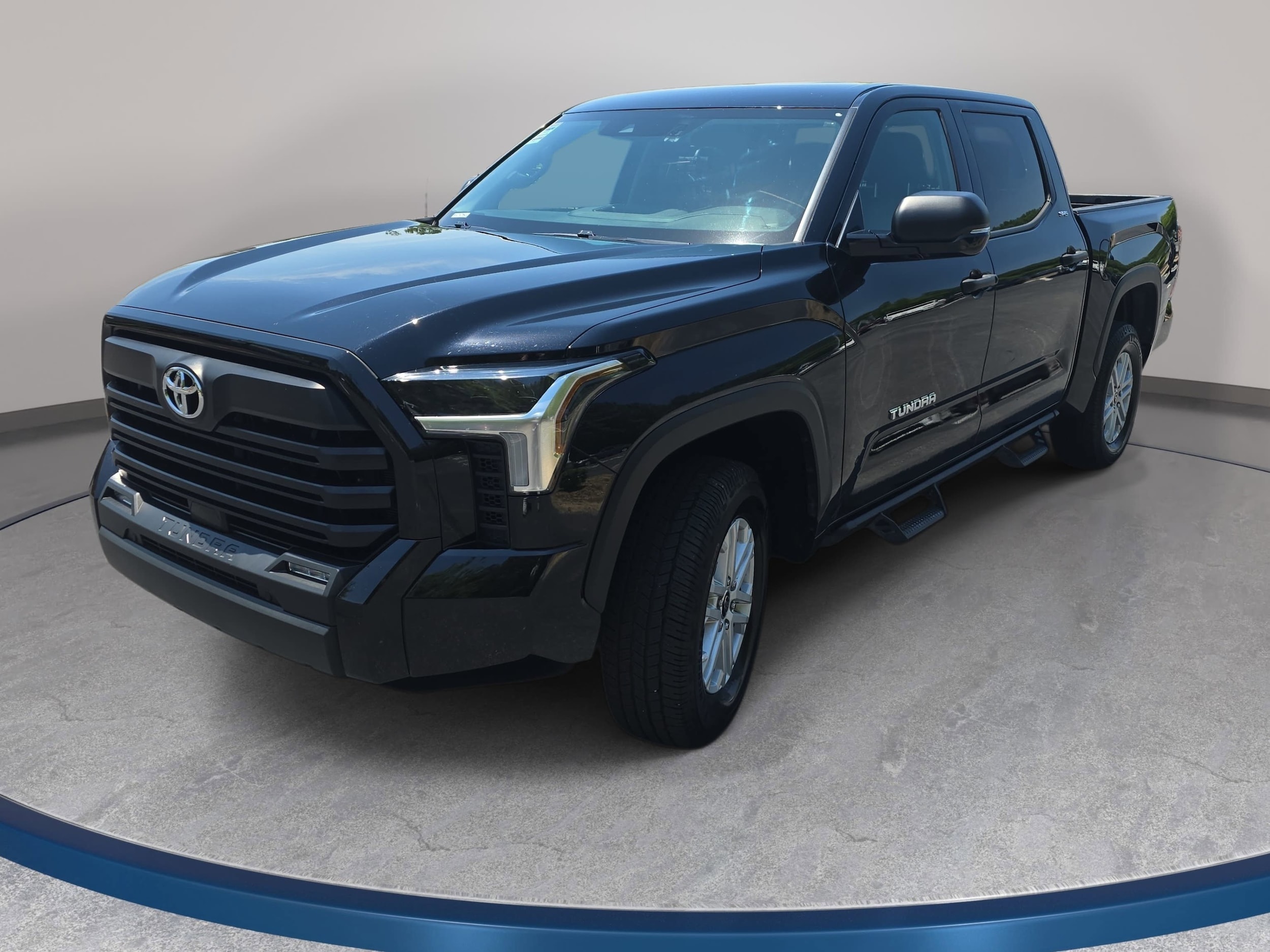 2024 Toyota Tundra SR5 3.4L 4WD CrewMax 5.5' Bed's photo
