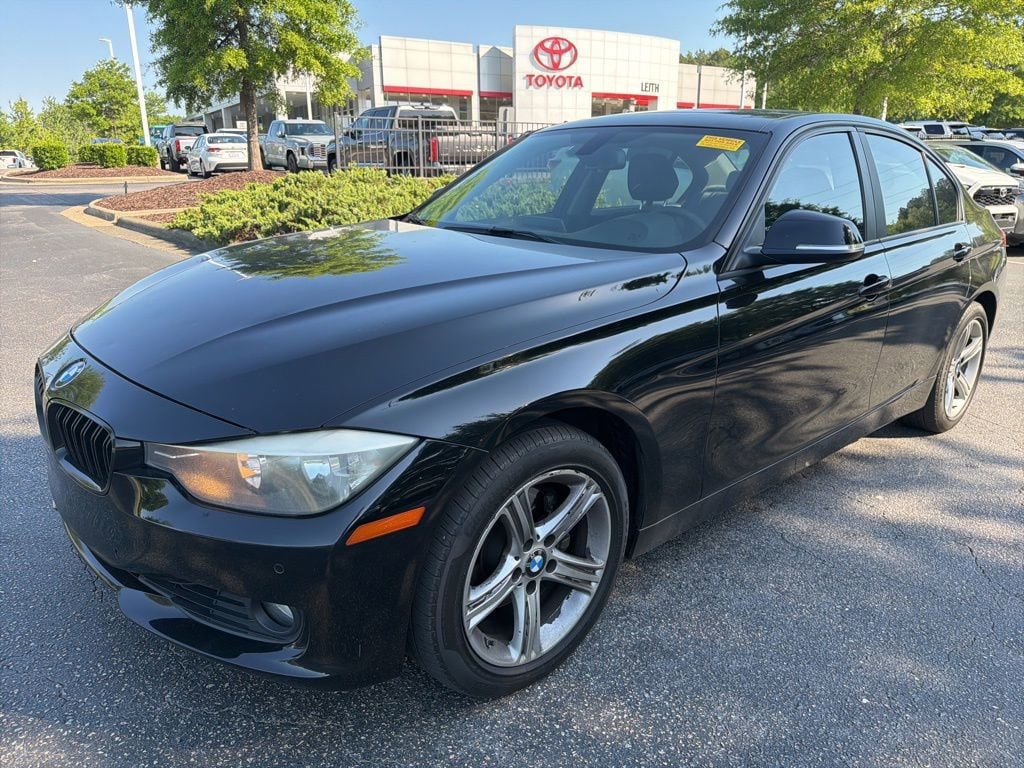 2015 BMW 3 Series 328i xDrive Sedan SULEV Sport Line's photo
