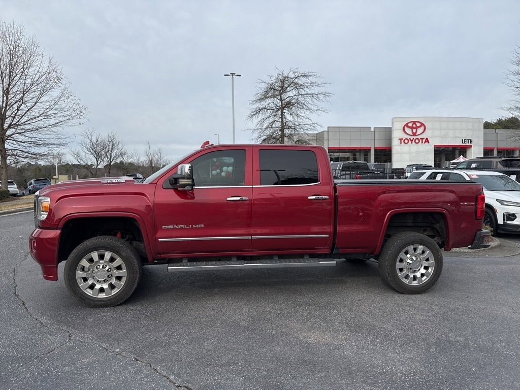 Used 2018 GMC Sierra 2500HD Denali Truck Crew Cab
